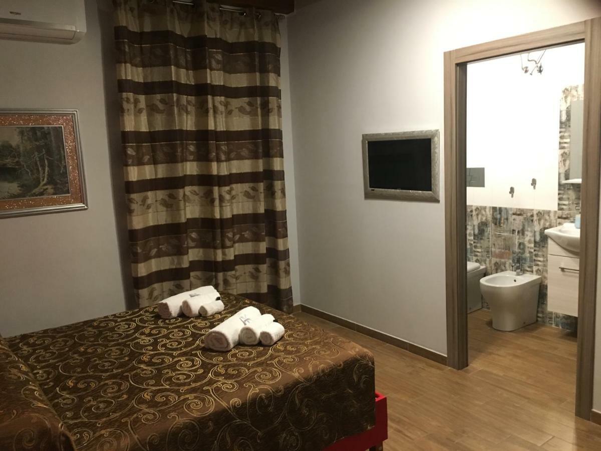 B&B Magada Месина Екстериор снимка